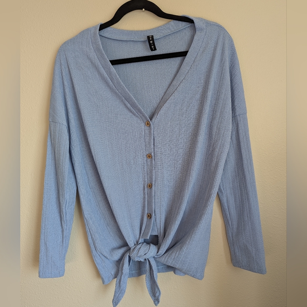 NWOT Blue Mint Light Blue Tie Waist Blouse Size S